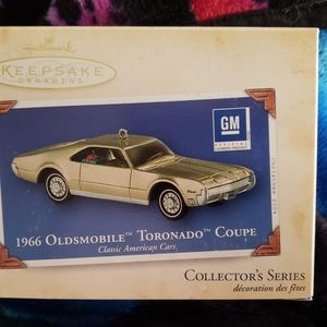 New  Hallmark 1966 Oldsmobile Tornado Coupe   vintage 2004